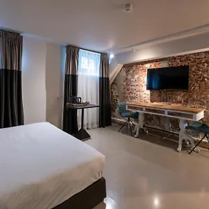 Hotel Ph Oosteinde ***